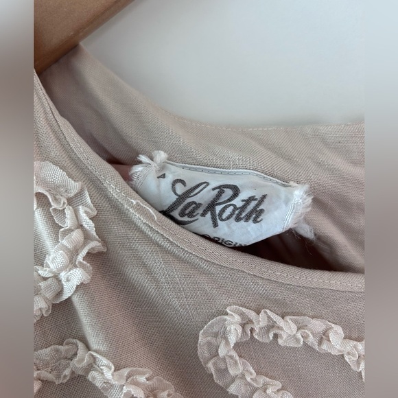 VINTAGE Linen-Like Beige Sleeveless Dress with 3D Ruffled Ribbon Details - Picture 3 of 13